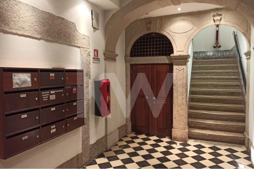 Apartamento T3 para Venda em Santa Maria Maior Foto 4
