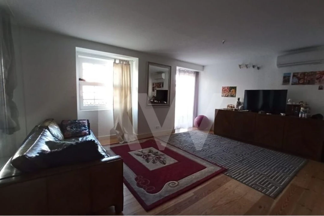 Apartamento T3 para Venda em Santa Maria Maior Foto 2
