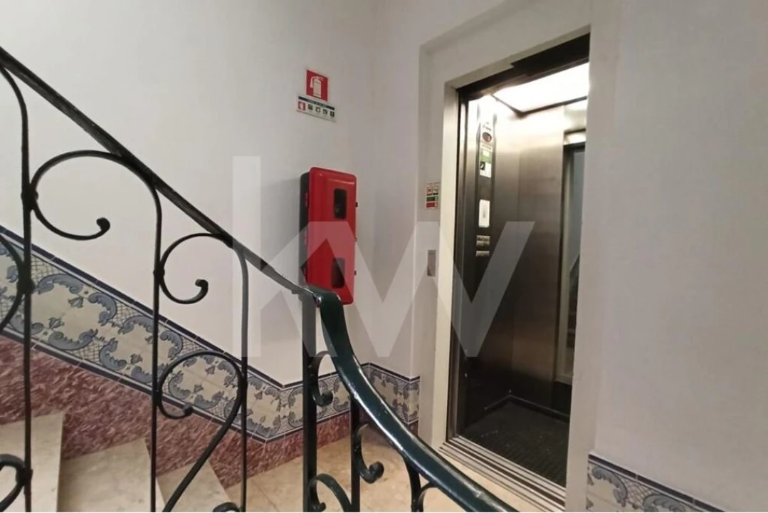 Apartamento T3 para Venda em Santa Maria Maior Foto 7