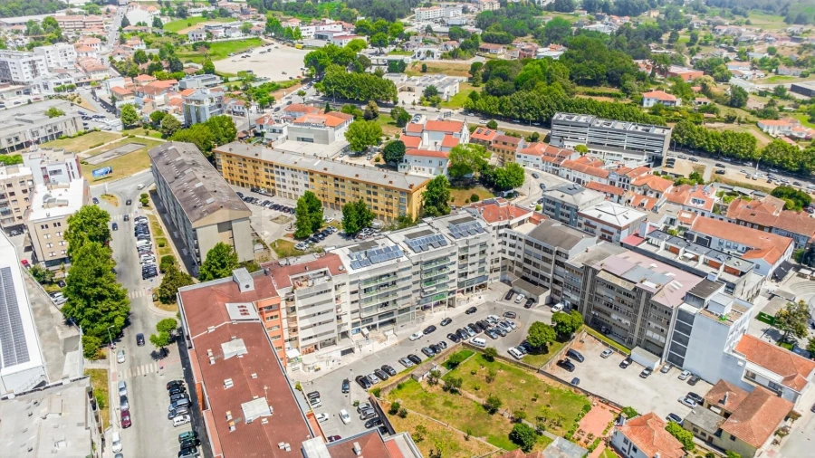 Apartamento T4 para Venda em Santa Maria da Feira, Travanca, Sanfins e Espargo Foto 37