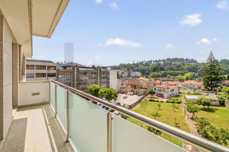Apartamento T4 para Venda em Santa Maria da Feira, Travanca, Sanfins e Espargo Foto 9