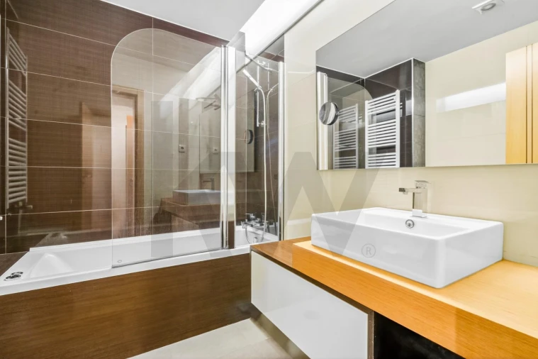 Apartamento T4 para Venda em Santa Maria da Feira, Travanca, Sanfins e Espargo Foto 15