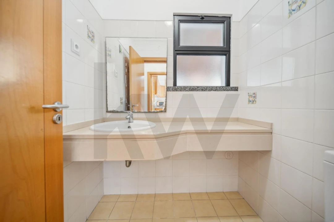 Moradia T3 para Venda em Imaculado Coração de Maria Foto 35