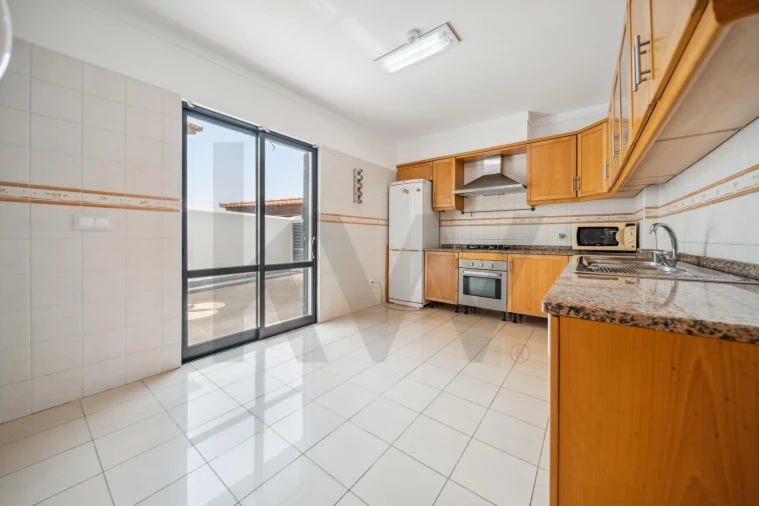 Moradia T3 para Venda em Imaculado Coração de Maria Foto 36