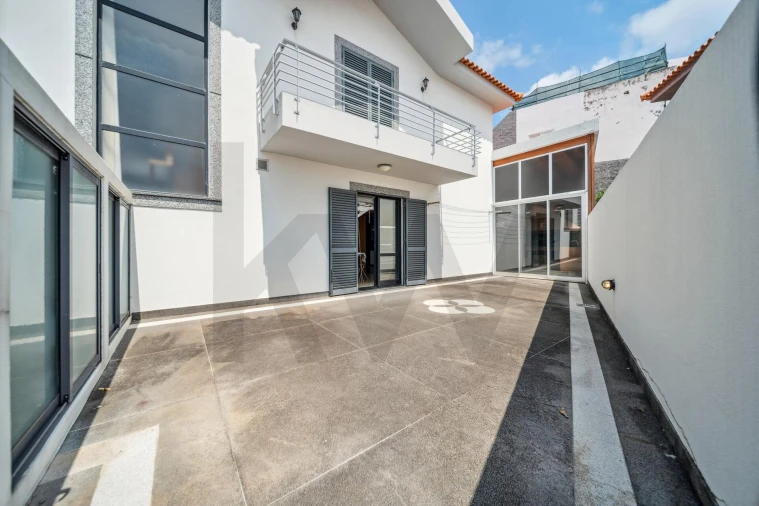 Moradia T3 para Venda em Imaculado Coração de Maria Foto 46