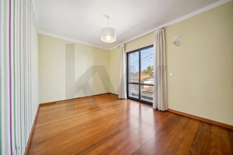 Moradia T3 para Venda em Imaculado Coração de Maria Foto 10