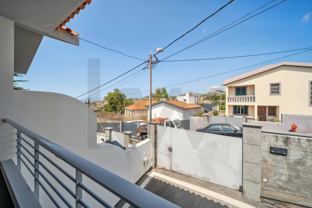 Moradia T3 para Venda em Imaculado Coração de Maria Foto 13