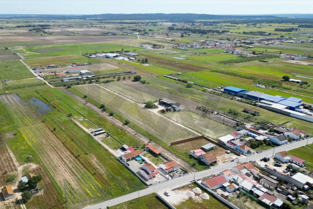 Terreno para Venda em Benfica do Ribatejo Foto 7