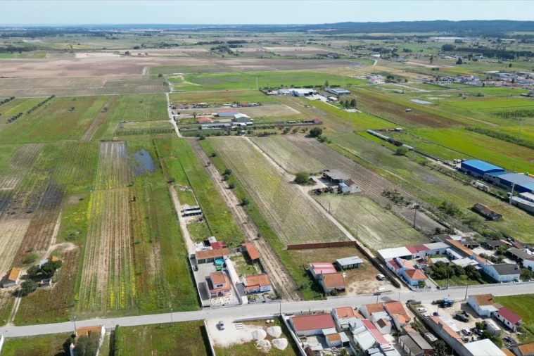 Terreno para Venda em Benfica do Ribatejo Foto 6