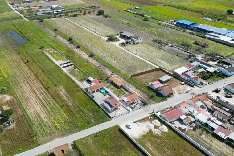 Terreno para Venda em Benfica do Ribatejo Foto 8