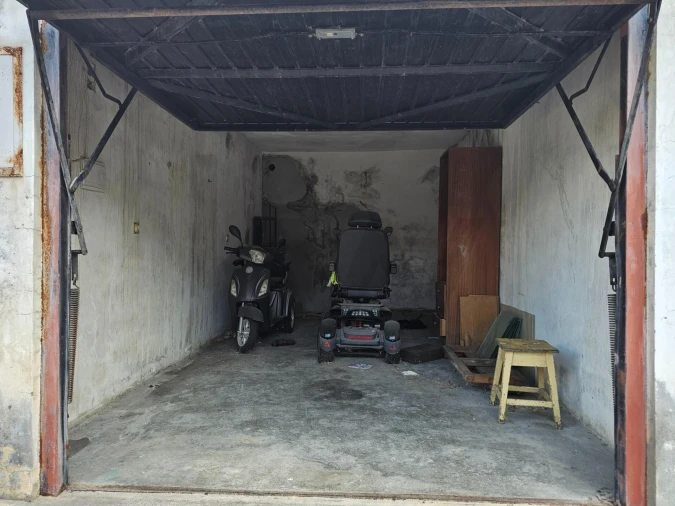 Garagem para Venda em Sé Nova, Santa Cruz, Almedina e São Bartolomeu Foto 3