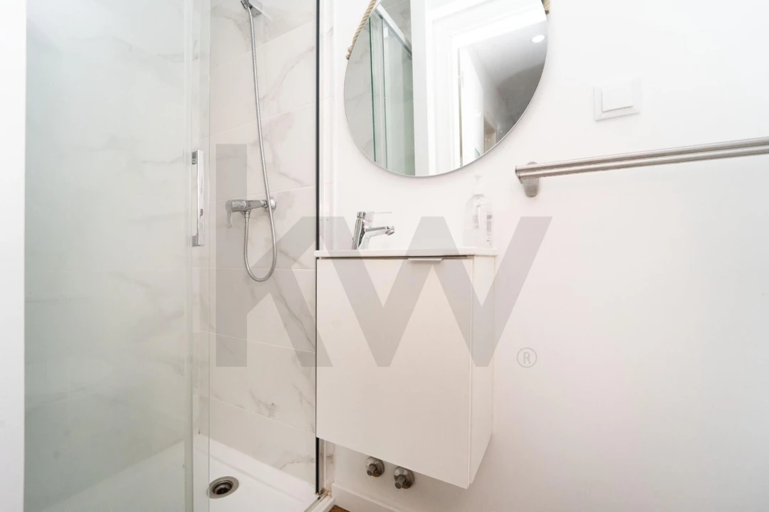 Prédio para Venda em São Martinho do Bispo e Ribeira de Frades Foto 25