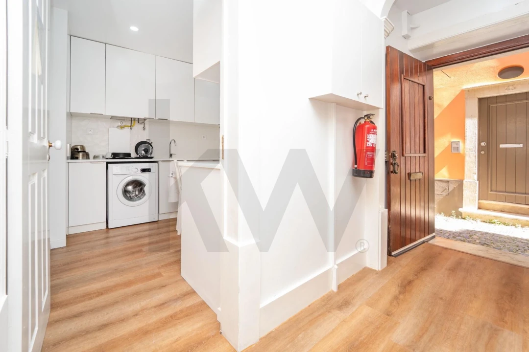 Prédio para Venda em São Martinho do Bispo e Ribeira de Frades Foto 3