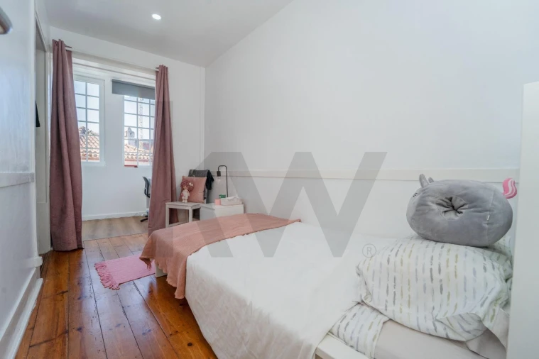 Prédio para Venda em São Martinho do Bispo e Ribeira de Frades Foto 13