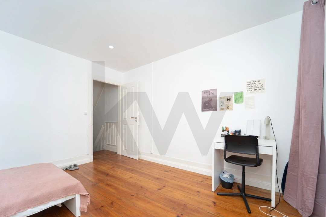 Prédio para Venda em São Martinho do Bispo e Ribeira de Frades Foto 10