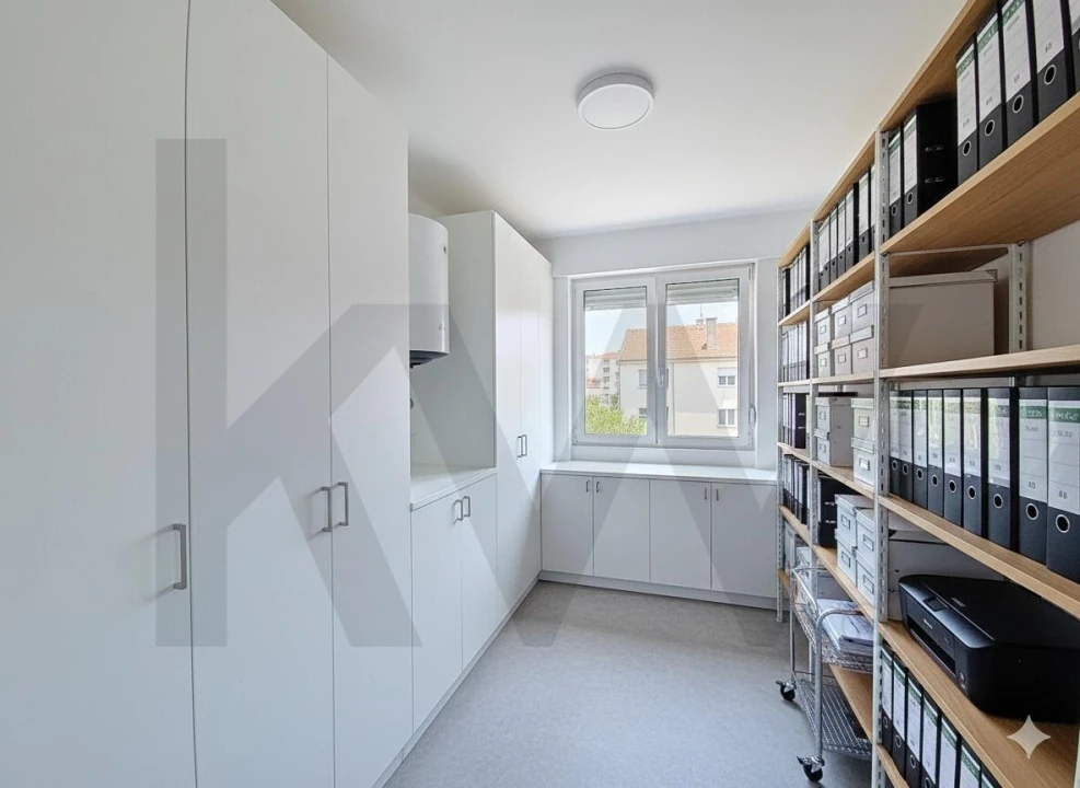 Escritório para Arrendamento em Romeira e Várzea Foto 3