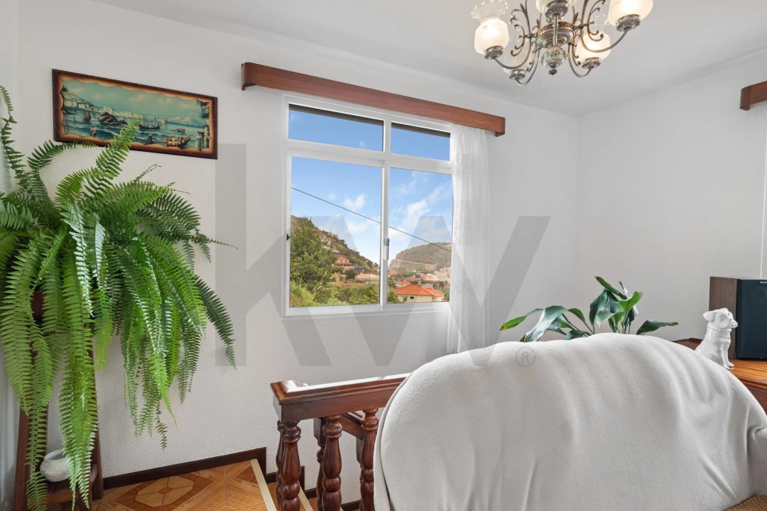 Moradia T5 para Venda em Machico Foto 39