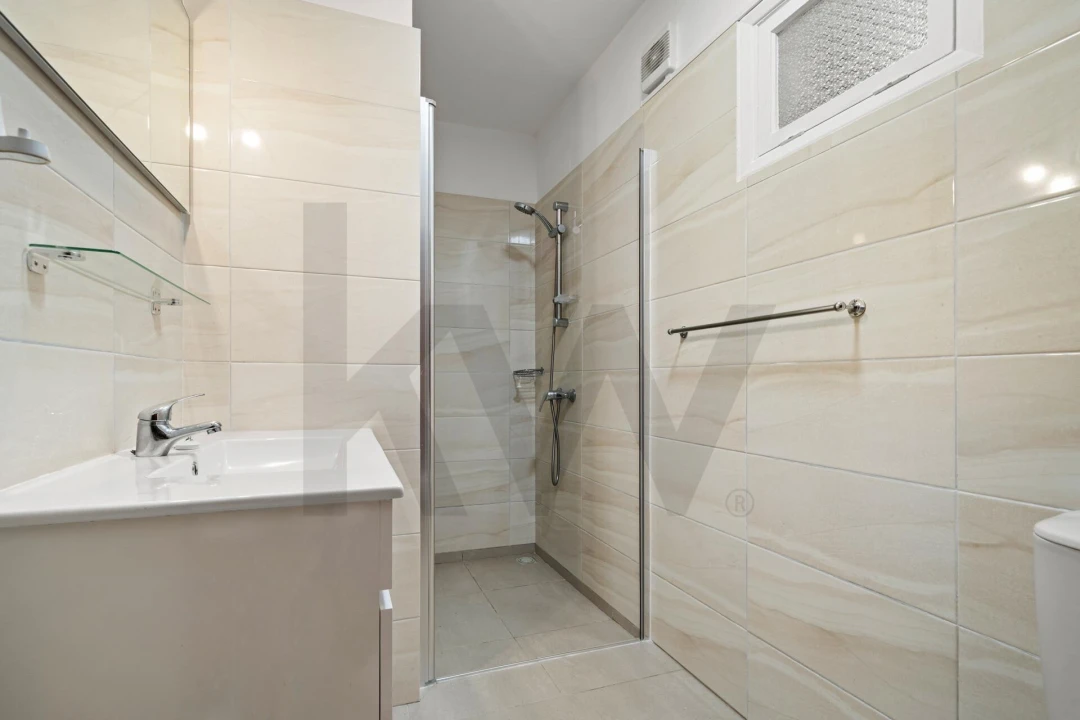 Moradia T5 para Venda em Machico Foto 25