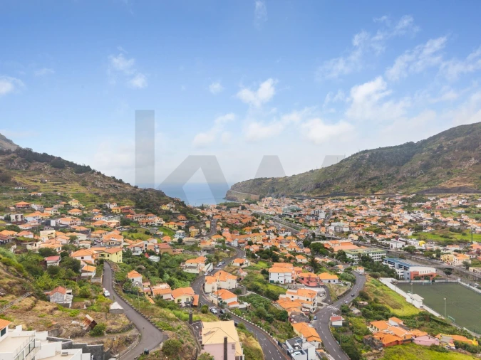 Moradia T5 para Venda em Machico Foto 12