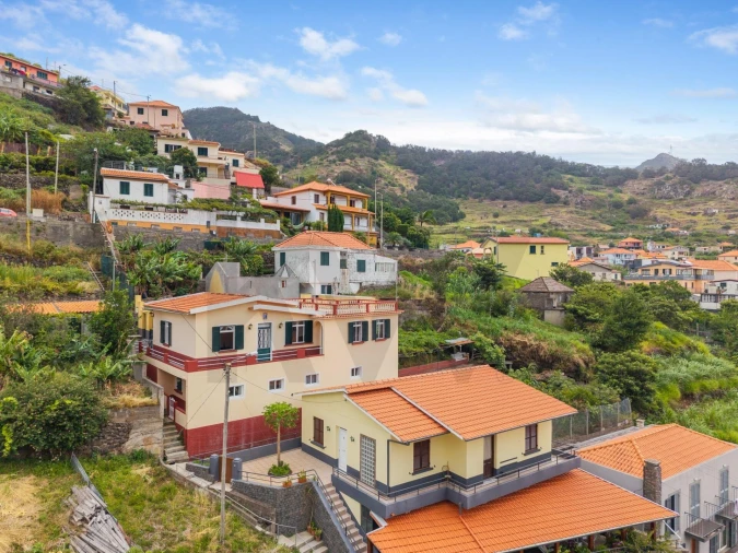 Moradia T5 para Venda em Machico Foto 18