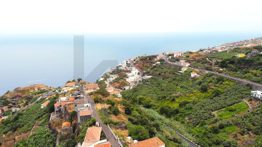 Terreno para Venda em Arco da Calheta