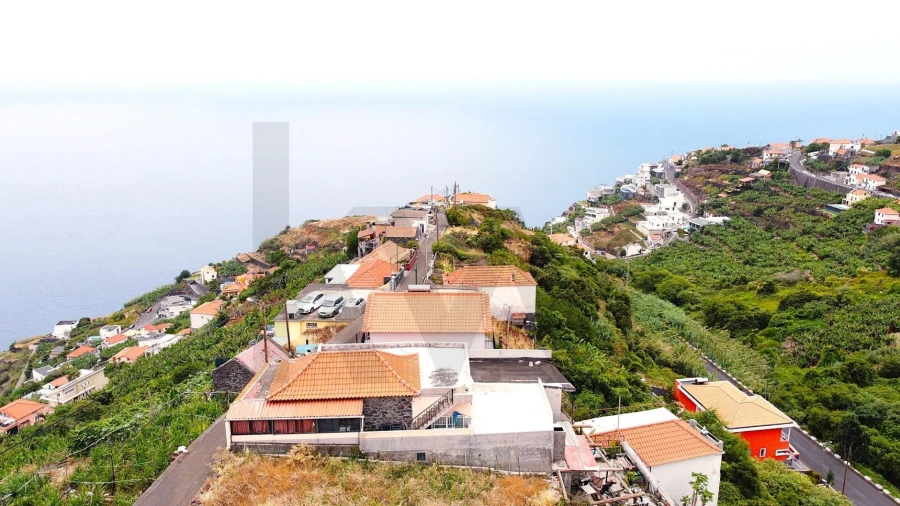 Terreno para Venda em Arco da Calheta Foto 16