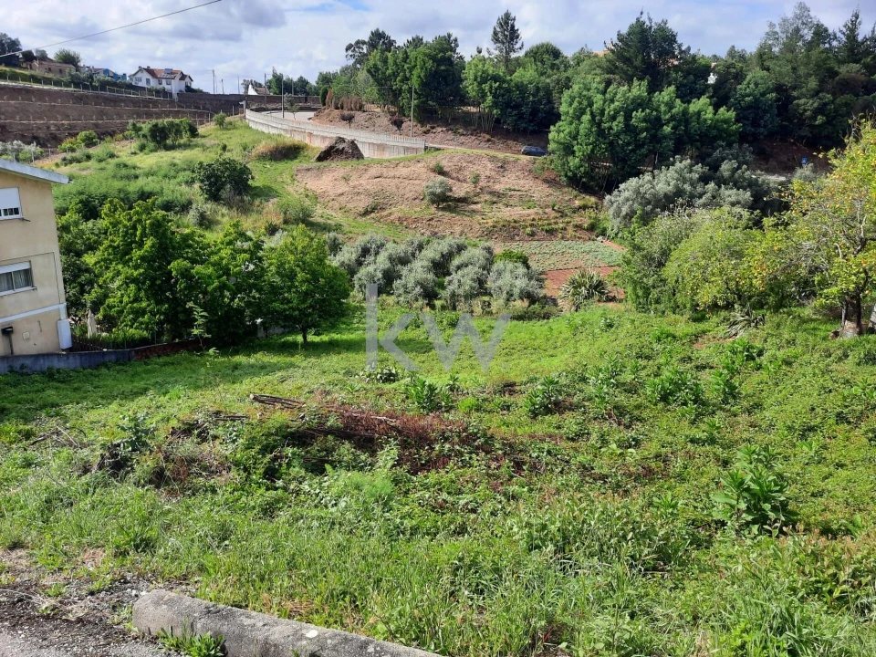 Terreno para Venda em Luso Foto 5