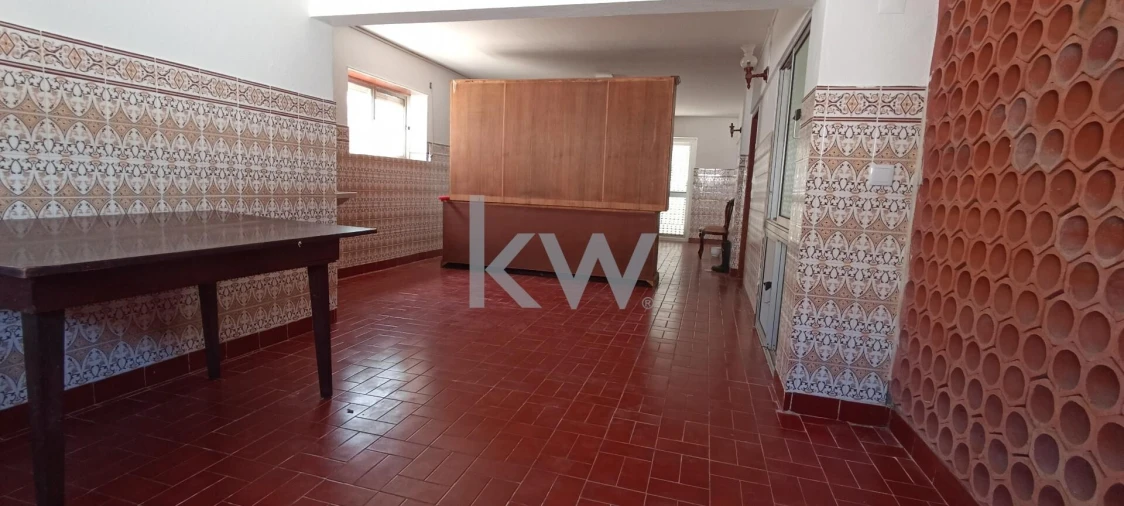 Moradia T11 para Venda em Atouguia da Baleia Foto 14