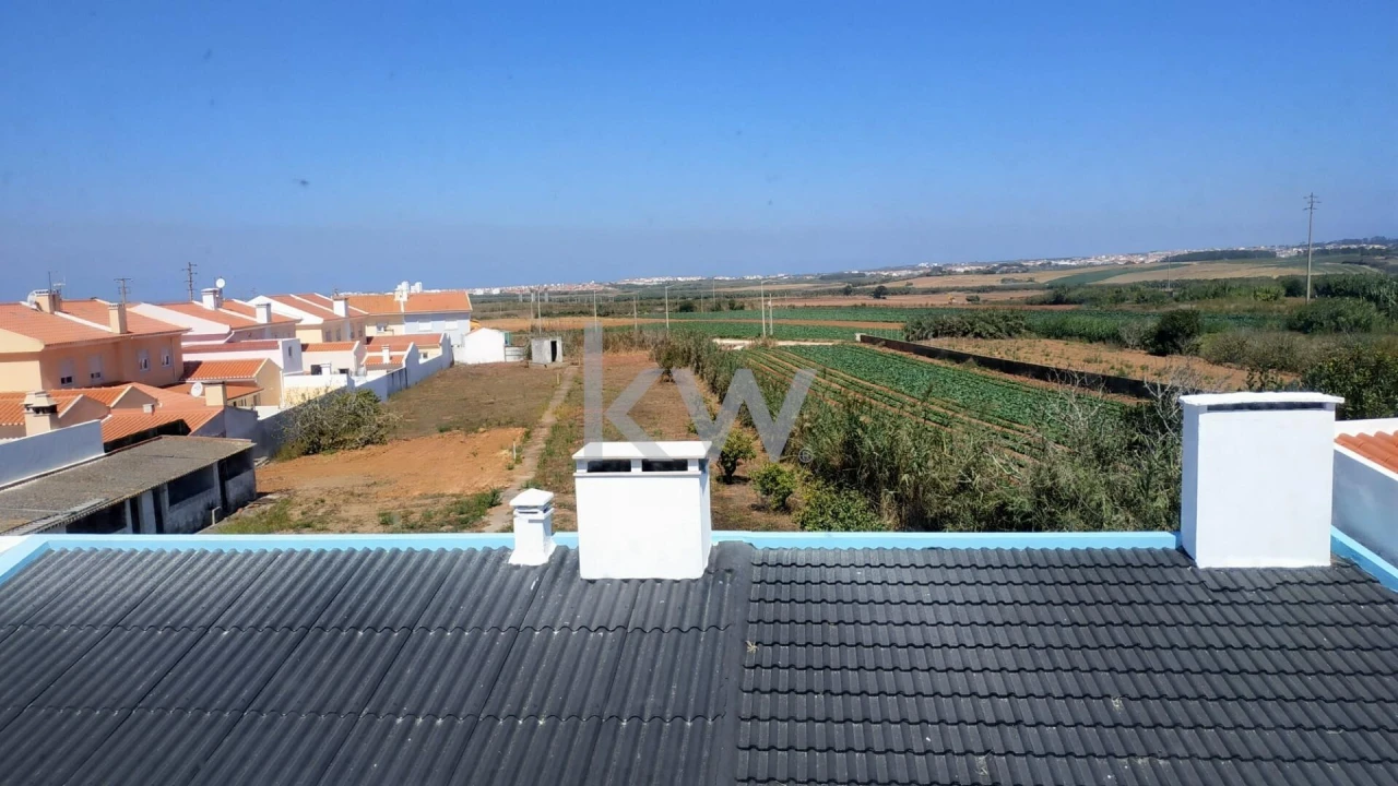 Moradia T11 para Venda em Atouguia da Baleia Foto 51