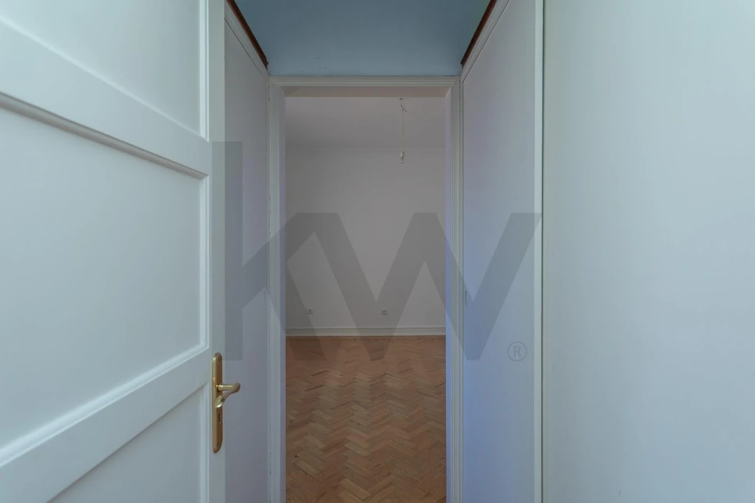 Apartamento T2 para Arrendamento em Areeiro Foto 39