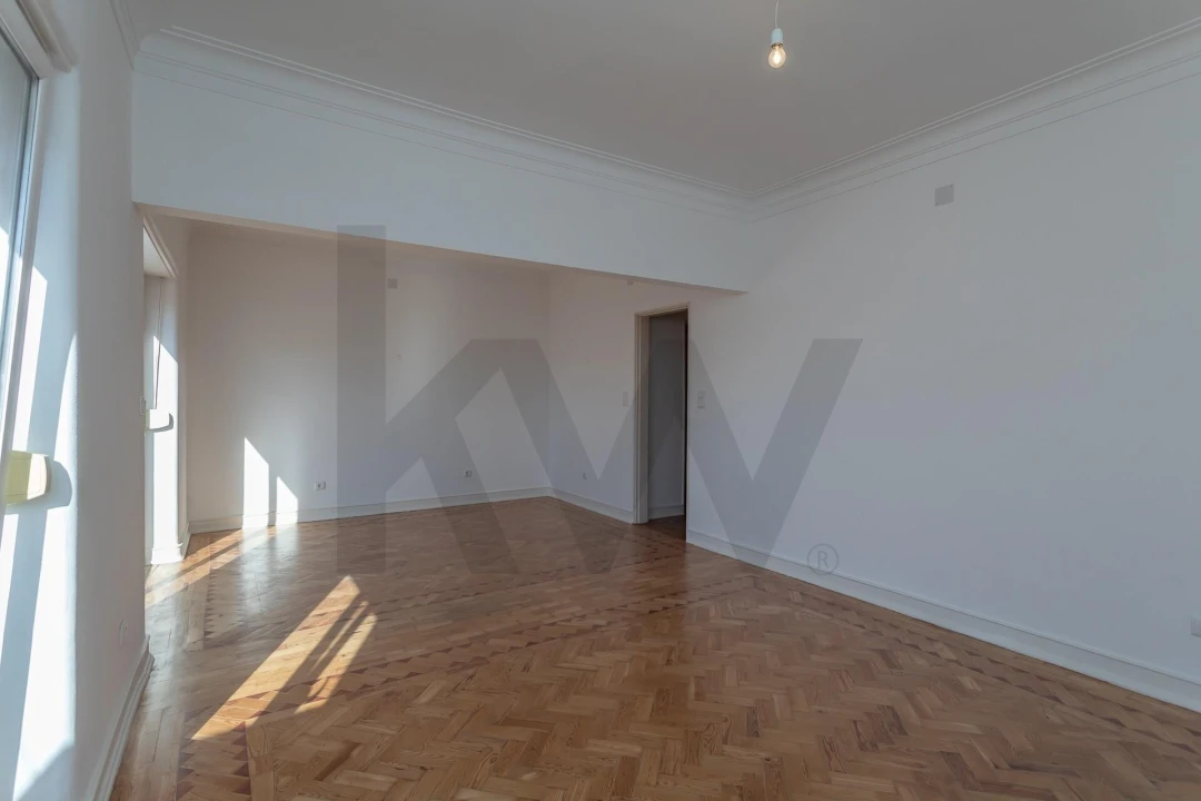 Apartamento T2 para Arrendamento em Areeiro Foto 11