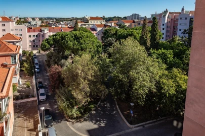 Apartamento T2 para Arrendamento em Areeiro
