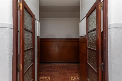 Apartamento T2 para Arrendamento em Areeiro