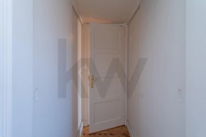 Apartamento T2 para Arrendamento em Areeiro