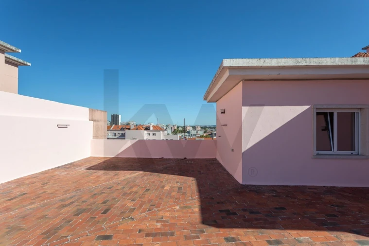Apartamento T2 para Arrendamento em Areeiro Foto 49