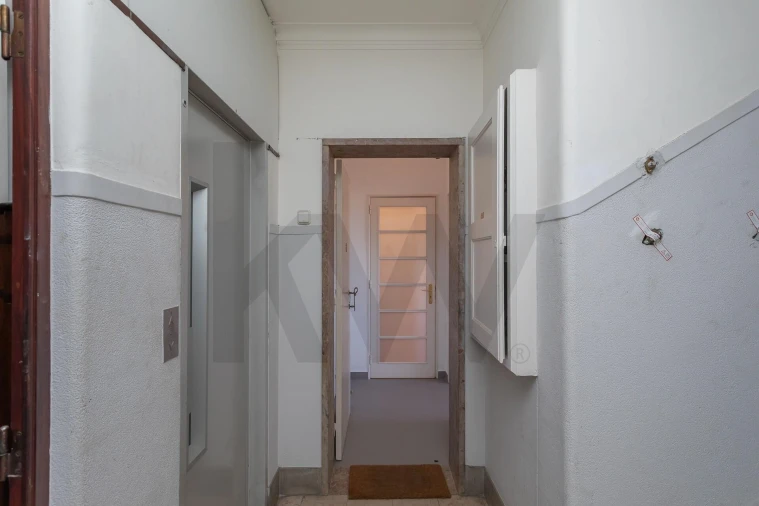 Apartamento T2 para Arrendamento em Areeiro Foto 12