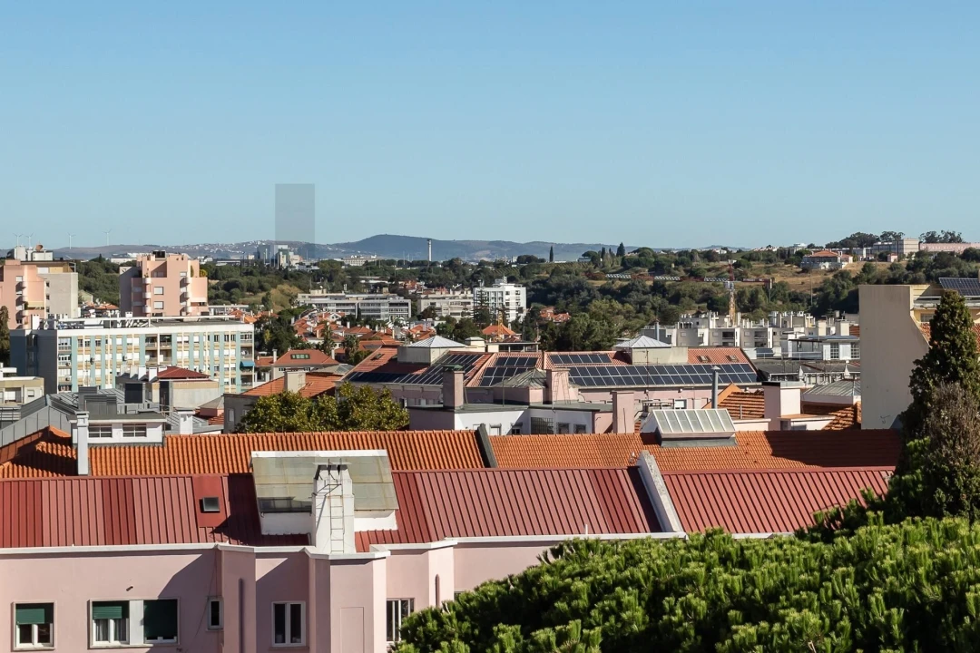 Apartamento T2 para Arrendamento em Areeiro Foto 9