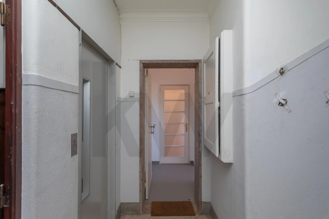 Apartamento T2 para Arrendamento em Areeiro Foto 12