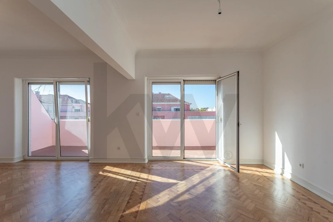 Apartamento T2 para Arrendamento em Areeiro Foto 1