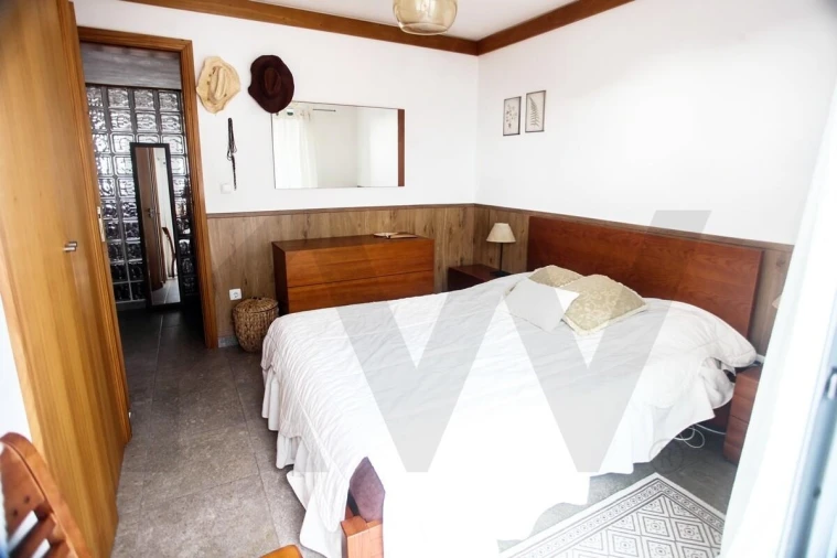 Apartamento T1 para Venda em Calheta Foto 5