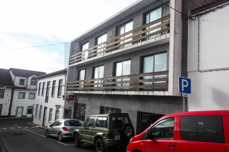 Apartamento T1 para Venda em Calheta Foto 23