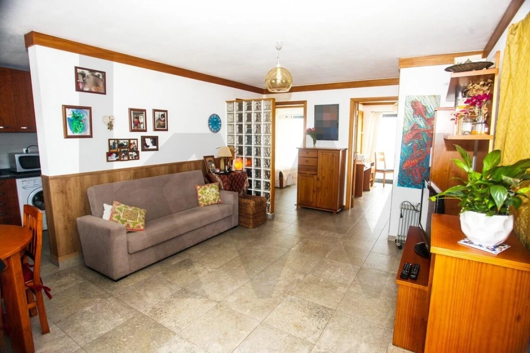 Apartamento T1 para Venda em Calheta Foto 10