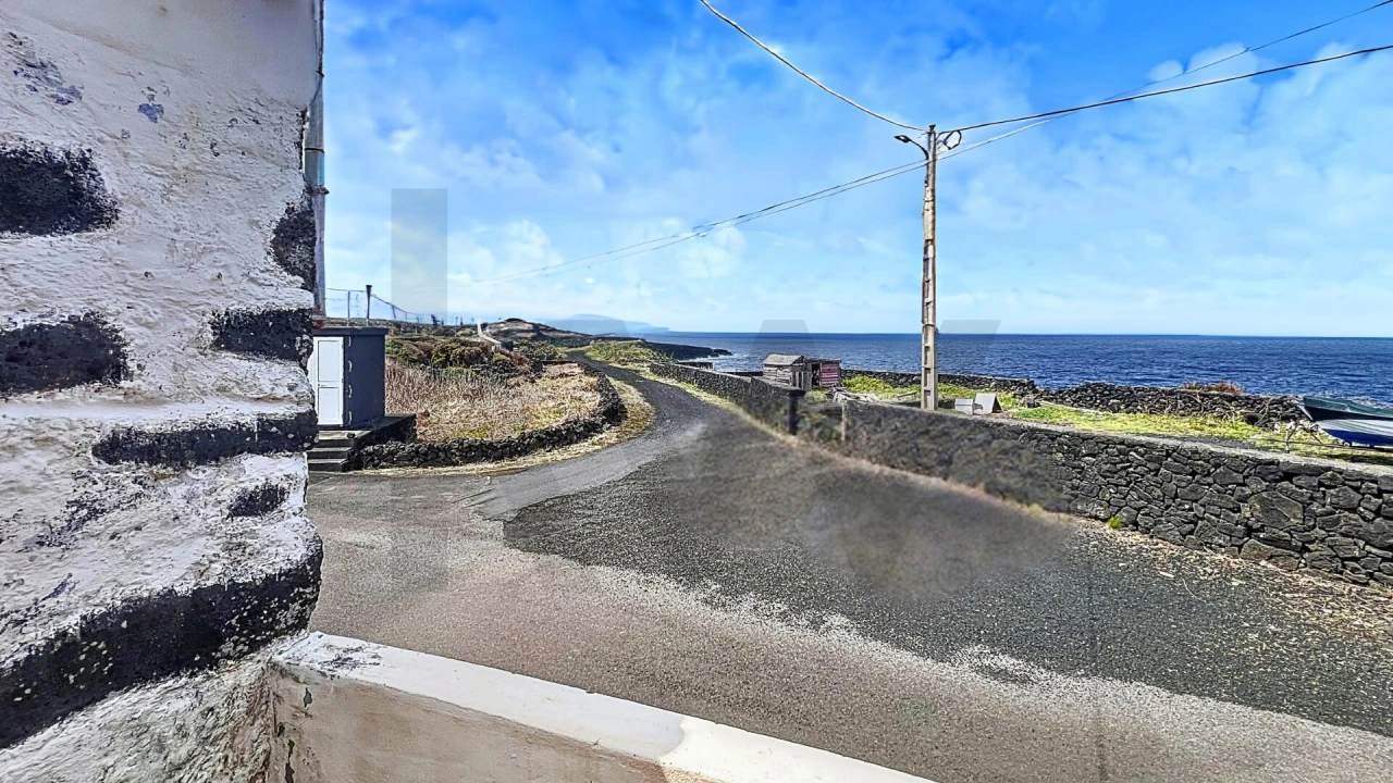 Moradia T1 para Venda em Bandeiras Foto 17