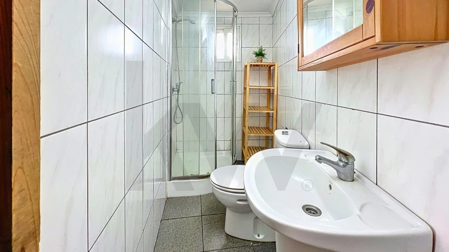 Moradia T1 para Venda em Bandeiras Foto 9