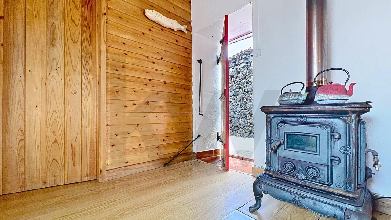 Moradia T1 para Venda em Bandeiras Foto 13