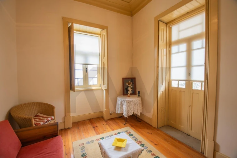 Moradia T5 para Venda em São João de Loure e Frossos Foto 4