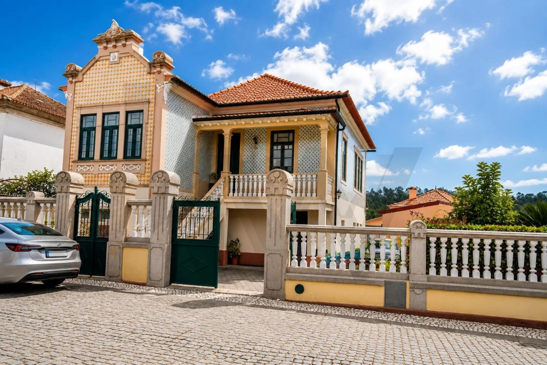 Moradia T5 para Venda em São João de Loure e Frossos Foto 2