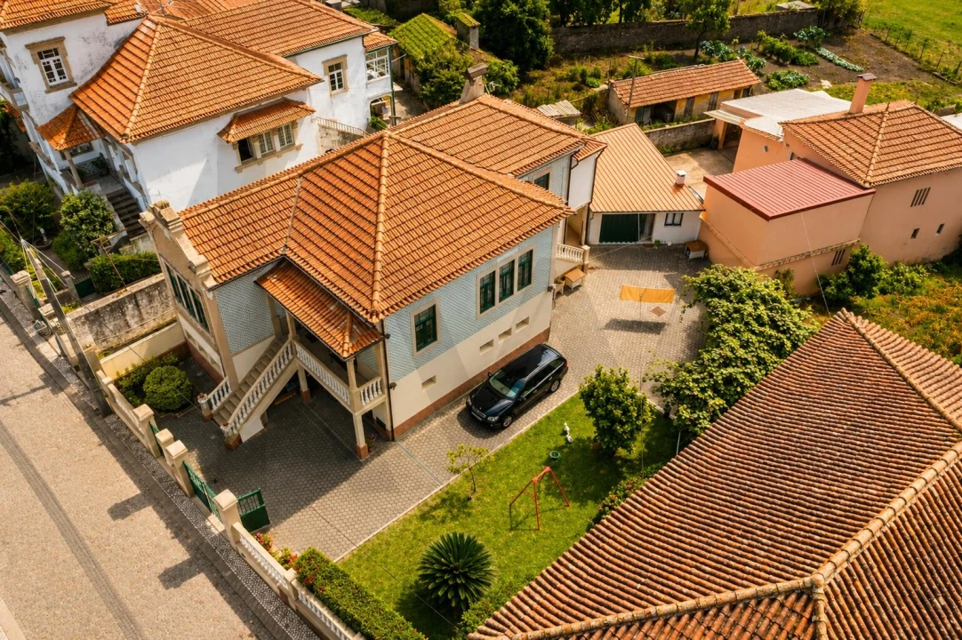 Moradia T5 para Venda em São João de Loure e Frossos Foto 3