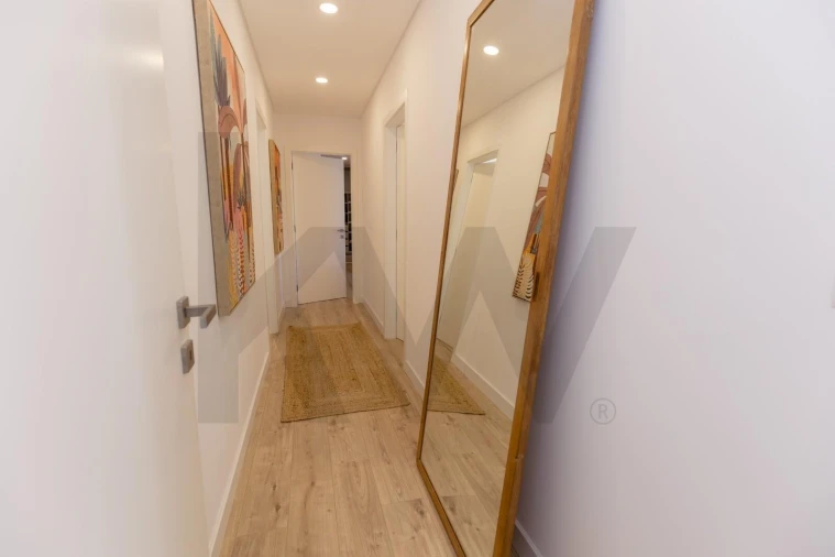 Moradia T4 para Venda em Santo Estêvão Foto 18