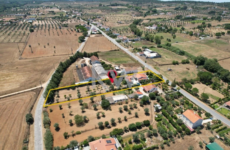 Quinta T4 para Venda em Nossa Senhora da Vila, Nossa Senhora do Bispo e Silveiras Foto 46